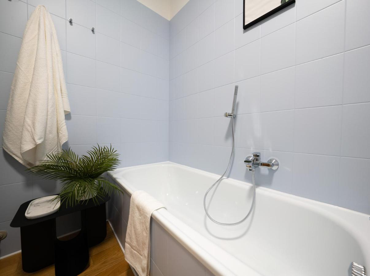 Apartament Piazza Santo Stefano Con Vista Bolonia Zewnętrze zdjęcie